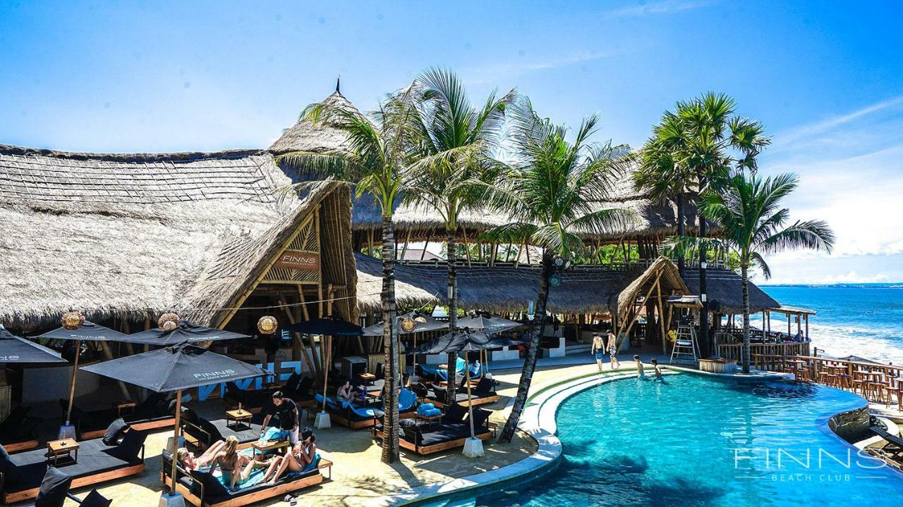 Villa Como Close To Finns Beach Club Кута Екстер'єр фото